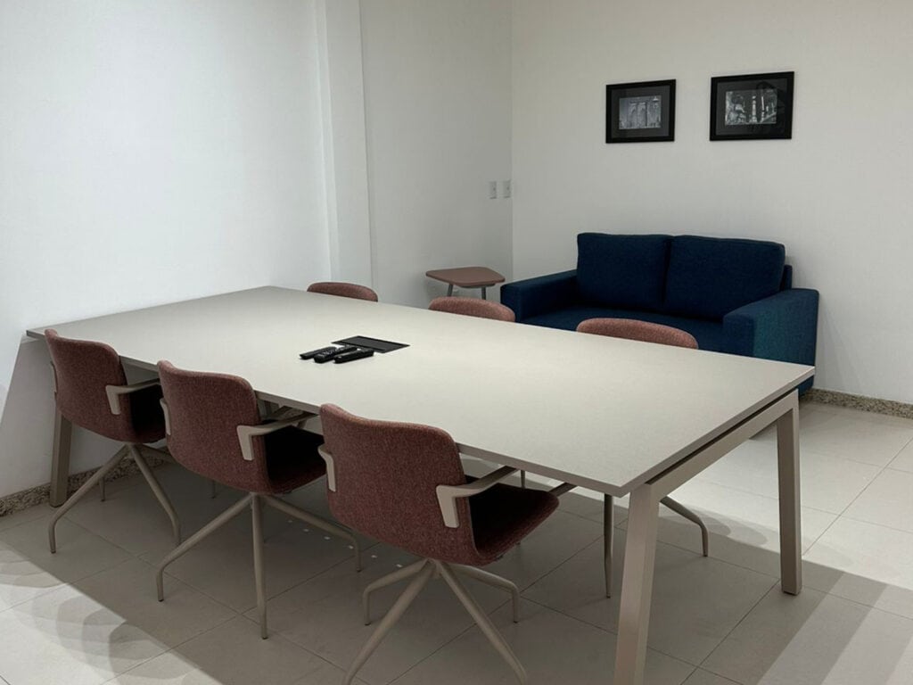 sala A1 Viagens Montenegro